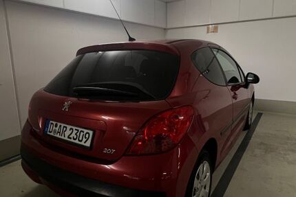 Peugeot 207 176.000 km 1.500 &euro; Düsseldorf 40227