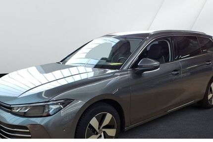 VW Passat 26.614 km 31.380 &euro; Bielefeld 33689