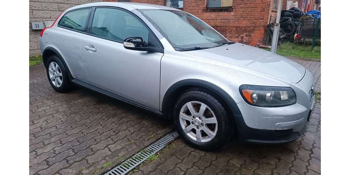 Volvo C30 86.000 km 2.999 € Bernau 16321