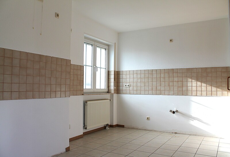 Johannesberg bei Aschaffenburg (Südhang): 2 ZKB mit Balkon zu vermieten - Dachgeschoßwohnung Johannesberg | Angebot:27079425