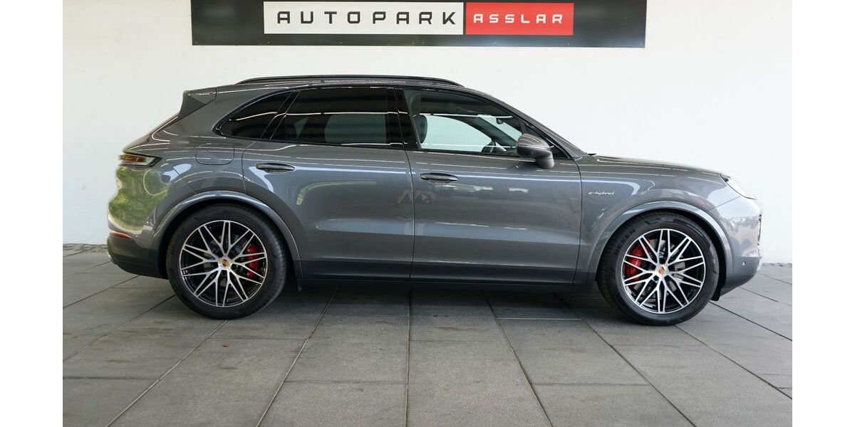 Porsche Cayenne 11.200 km 99.780 &euro; Asslar 35614