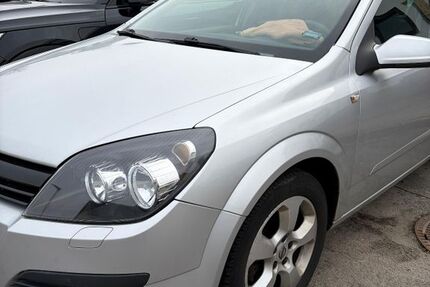 Opel Astra 191.500 km 1.500 &euro; Schleswig 24837