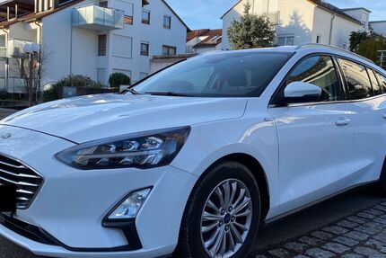 Ford Focus 49.300 km 15.700 &euro; Marbach am Neckar 71672