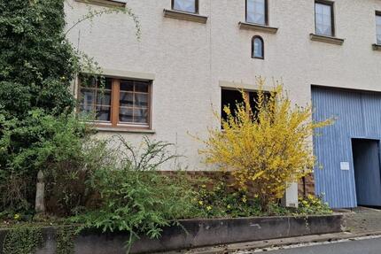 Haus Bad Königshofen im Grabfeld - 5 Zimmer, 110 m&sup2;, 62.500&euro; | Angebot:26889196