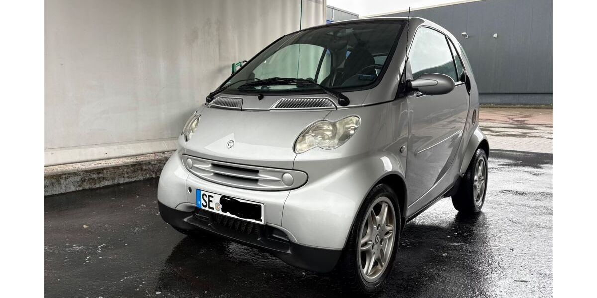 Smart ForTwo 106.504 km 2.699 &euro; Bad Oldesloe 23843