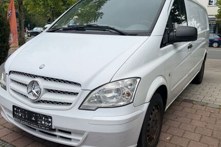 Mercedes-Benz Vito 295.000 km 2.999 &euro; München 81929