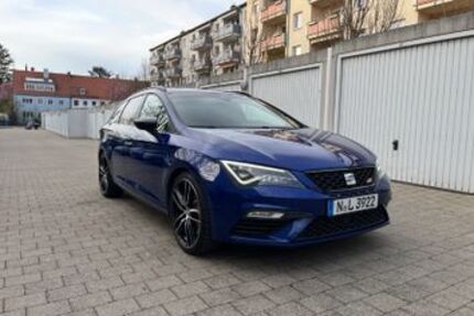 Seat Leon 136.000 km 18.500 &euro; Nürnberg 90409