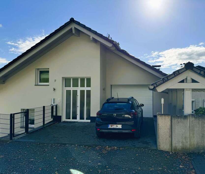 Haus zum Kaufen in Solms 549.000 € 152 m²