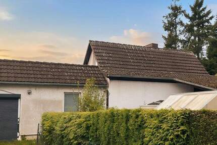 Süd-Terrasse mit Blick ins Grüne - Platz für entspannte Stunden im Freien 4 zimmer