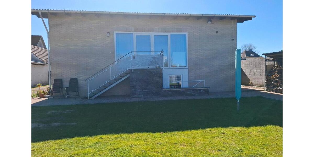 Bungalow Stadtoldendorf - 2.5 Zimmer, 98 m&sup2;, 255.000&euro; | Angebot:26418589