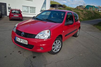 Renault Clio 127.970 km 2.450 &euro; Nümbrecht 51588