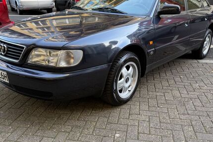 Audi 100 154.000 km 10.500 &euro; Köln 50670