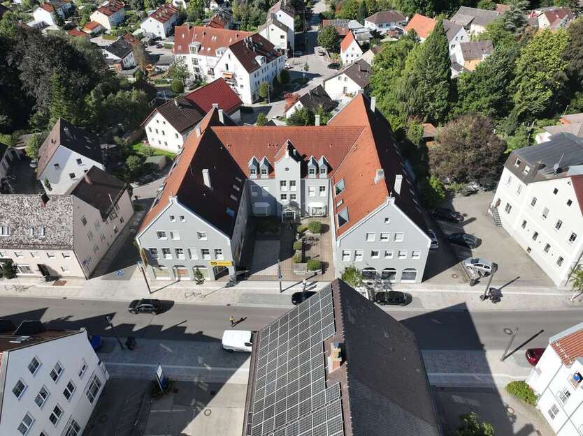 Halle in Schwabmünchen 700 € 136 m²