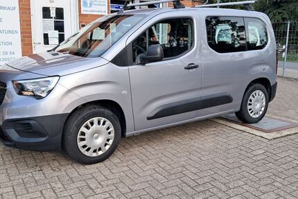 Opel Combo Life 79.000 km 12.500 &euro; Voltlage bei Osnabrück 49599