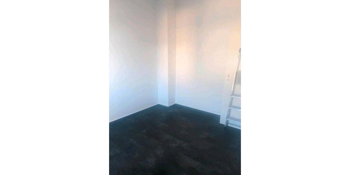 Etagenwohnung Wiesbaden Biebrich - 3 Zimmer, 50 m&sup2;, 230.000&euro; | Angebot:26014033