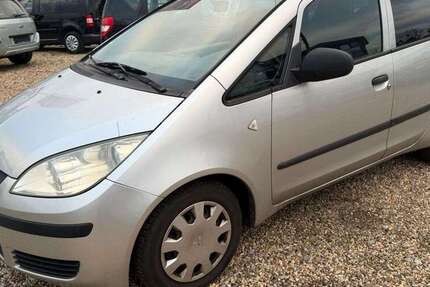 Mitsubishi Colt 149.700 km 1.750 &euro; Leverkusen 51371