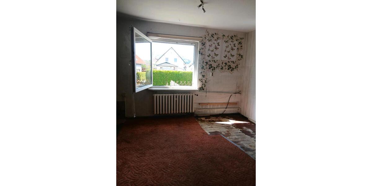 Einfamilienhaus Kahla - 4 Zimmer, 130 m&sup2;, 120.000&euro; | Angebot:26955275
