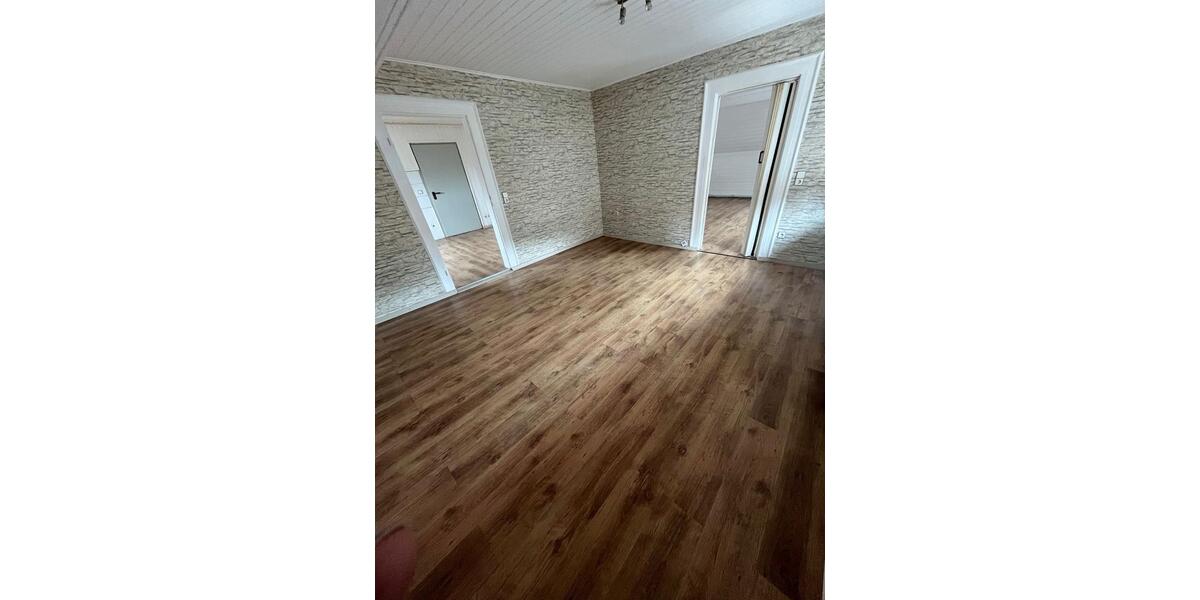 Etagenwohnung Geislingen an der Steige - 2 Zimmer, 80 m&sup2;, 900&euro; | Angebot:26380279