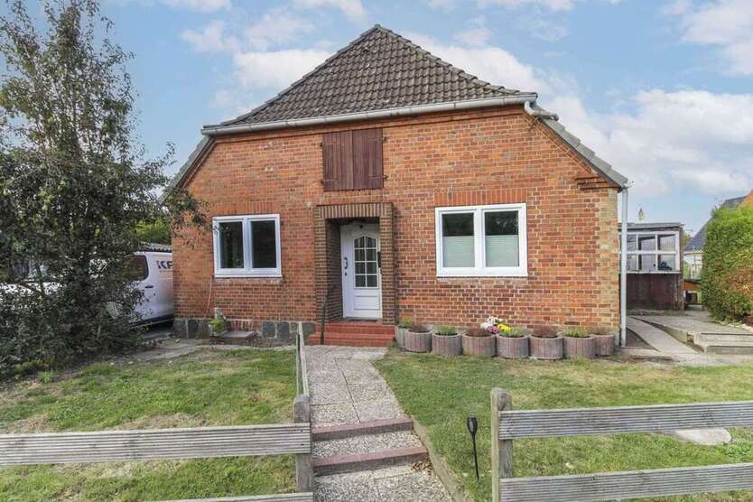 Haus zum Kaufen in Breitenfelde 269.000 € 129.11 m²