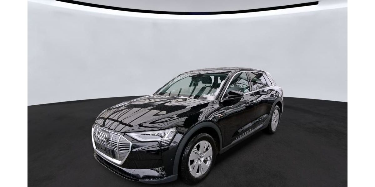 Audi e-tron 23.800 km 30.980 &euro; Rastede/ Wahnbek 26180