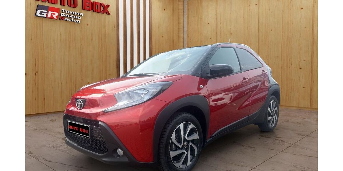 Toyota Aygo (X) 10.000 km 16.900 &euro; Bremerhaven 27580
