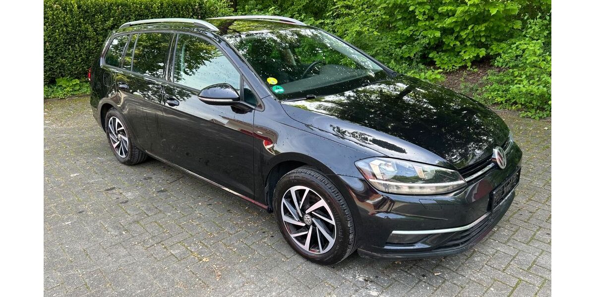 VW Golf 220.456 km 8.500 &euro; Bad Sassendorf 59505