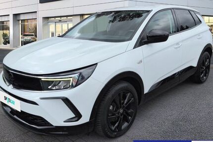 Opel Grandland (X) 70.820 km 14.990 &euro; Berlin 12681
