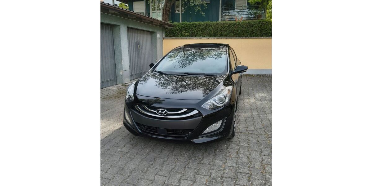 Hyundai i30 152.000 km 8.750 &euro; Fürstenfeldbruck 82256
