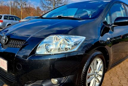 Toyota Auris 123.390 km 4.994 &euro; Leipzig 04205