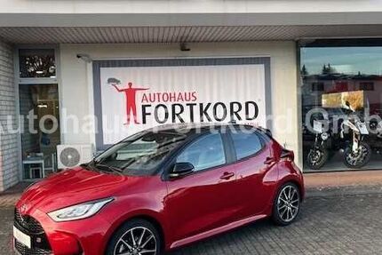 Toyota Yaris 14.980 km 26.980 &euro; Bielefeld 33689