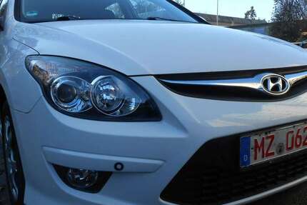 Hyundai i30 88.600 km 5.750 € budenheim 55257