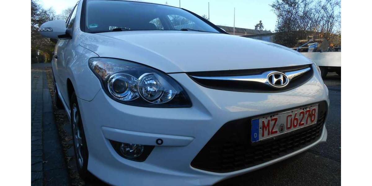 Hyundai i30 88.600 km 5.750 € budenheim 55257