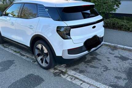 Ford Explorer 2.500 km 38.000 &euro; Schwarzenbruck 90592