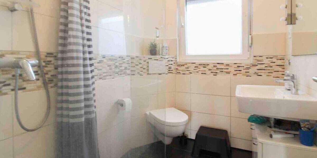 Einfamilienhaus Bad Oeynhausen Eidinghausen - 8 Zimmer, 169 m&sup2;, 349.000&euro; | Angebot:25390407