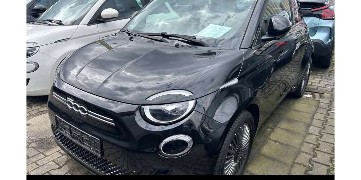 Fiat 500e 24.313 km 20.880 &euro; Köln 51149
