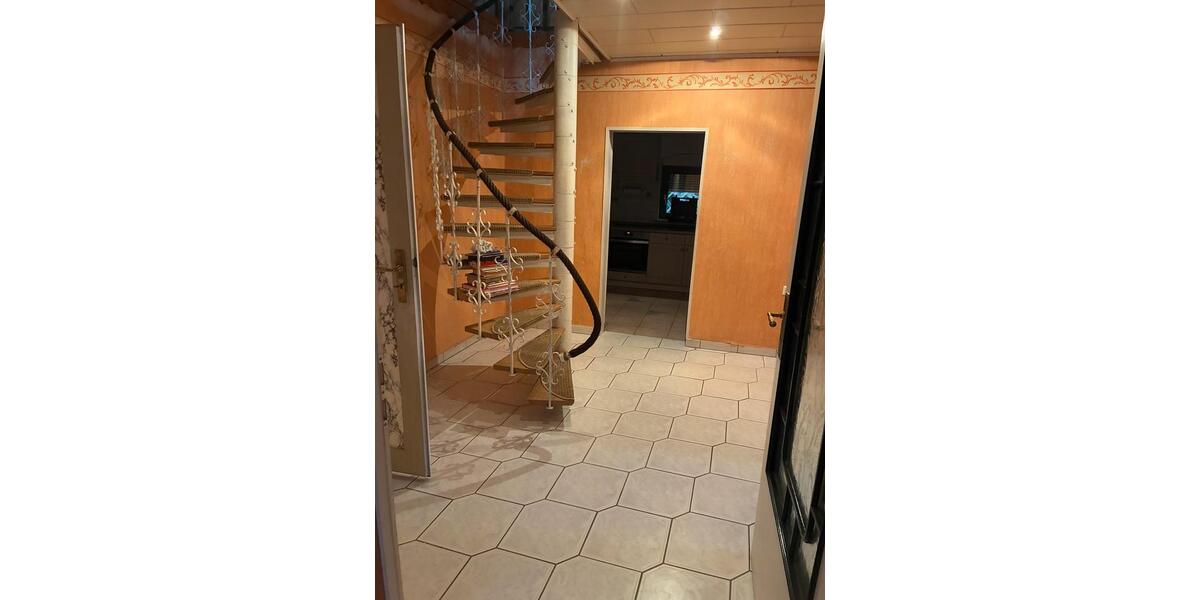 Einfamilienhaus Guben - 4 Zimmer, 130 m&sup2;, 155.000&euro; | Angebot:26411272
