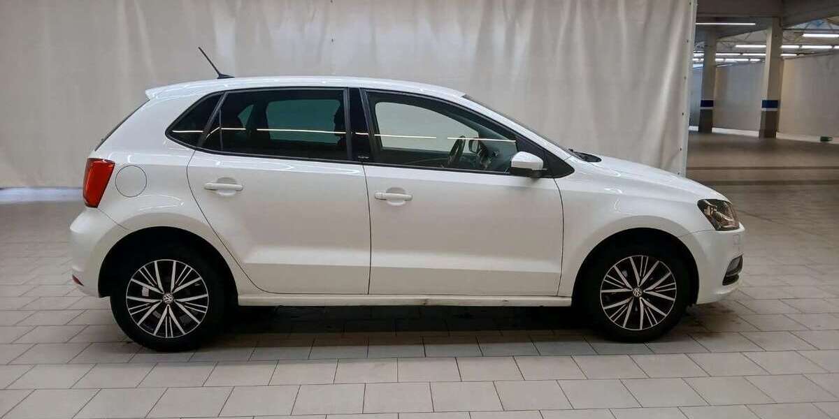 VW Polo 116.300 km 7.990 &euro; München 81829