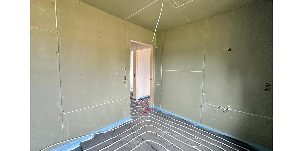 Rastede - Im Göhlen: Neubau-Reihenendhaus mit Einbauküche als Erstbezug 5 zimmer