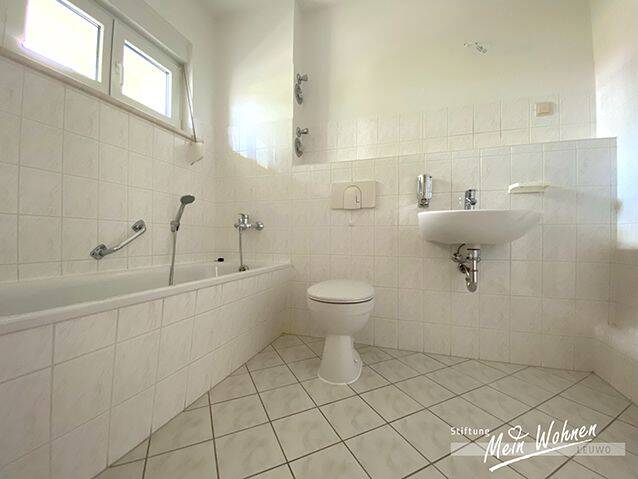 Etagenwohnung Bad Dürrenberg - 2 Zimmer, 41 m&sup2;, 298&euro; | Angebot:26358587