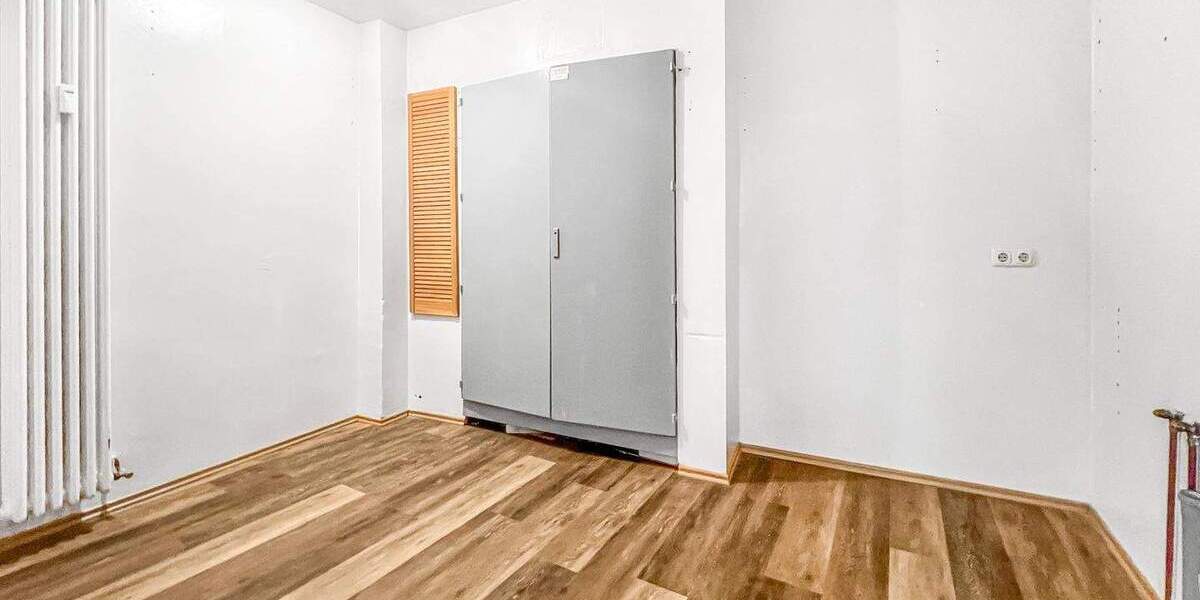 Gewerbeobjekt Heide - 8 Zimmer, 689.000&euro; | Angebot:25739446
