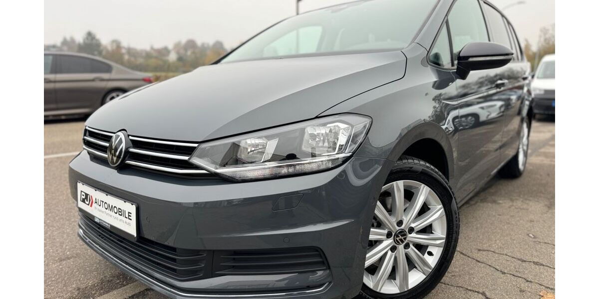 VW Touran 6.000 km 31.899 € Kornwestheim 70806
