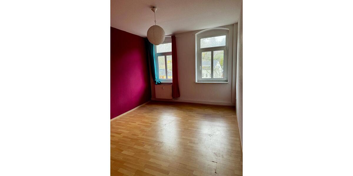 Mehrfamilienhaus, Wohnhaus Lichtenstein (Sachsen) - 15 Zimmer, 398 m&sup2;, 150.000&euro; | Angebot:26021665