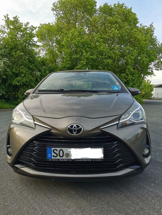 Toyota Yaris 99.492 km 11.500 € Geseke 59590