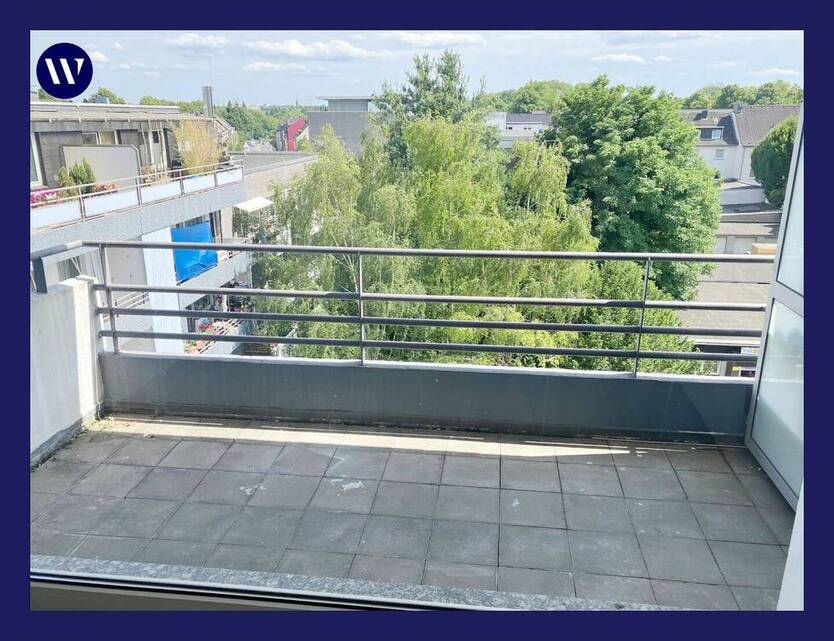 Ihr Zuhause mit Balkon-Fernblick ins Grüne! 2 Zimmer, guter Schnitt, Wannenbad, Abstellraum, Aufzug