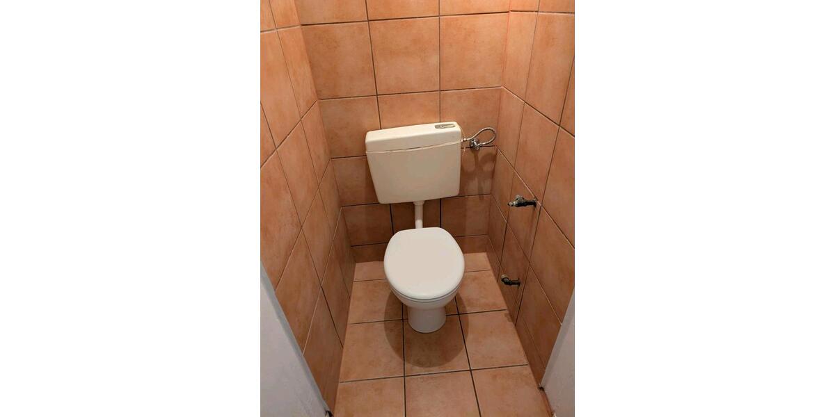 Etagenwohnung Bergheim - 2 Zimmer, 80 m&sup2;, 950&euro; | Angebot:26659126