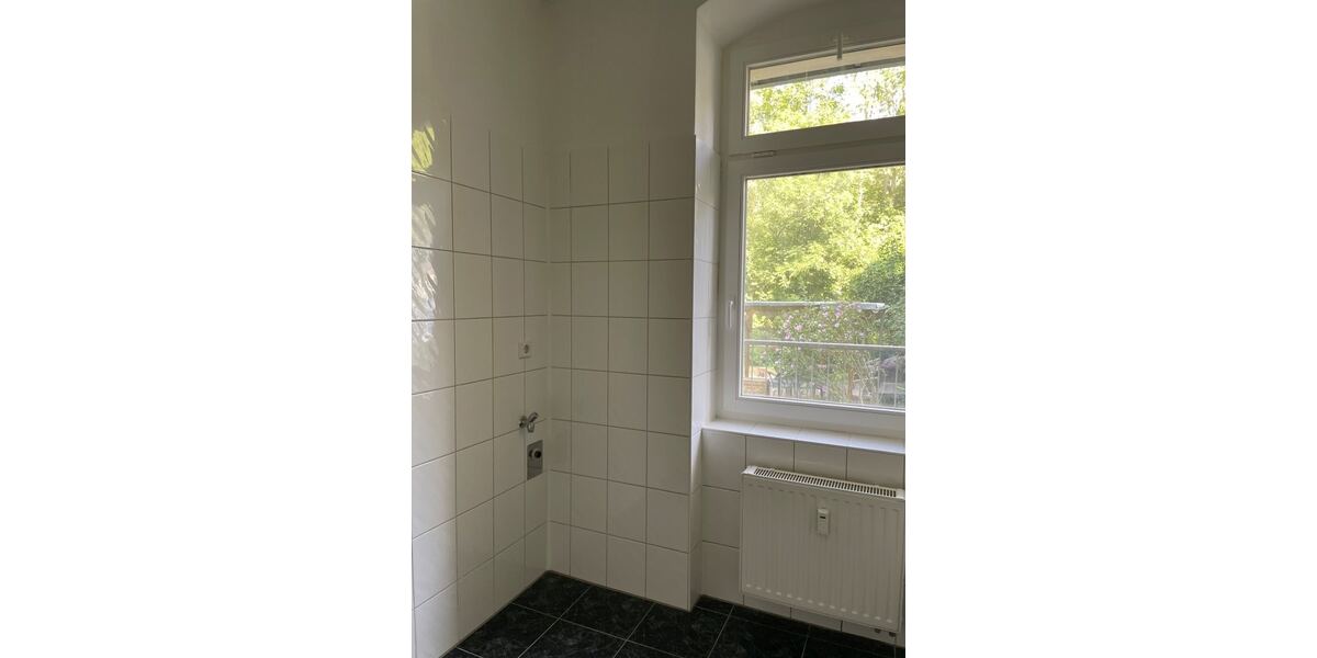 Kleines Appartement mit großem Balkon ab sofort für Eigennutzer frei! 2 zimmer