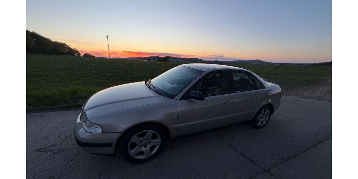 Audi A4 313.799 km 1.250 &euro; Hainewalde 02779