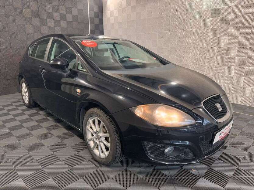 Seat Leon 143.025 km 4.900 € Horb 72160