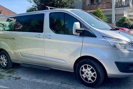 Ford Tourneo Custom 190.000 km 12.600 € Rosenheim 83022
