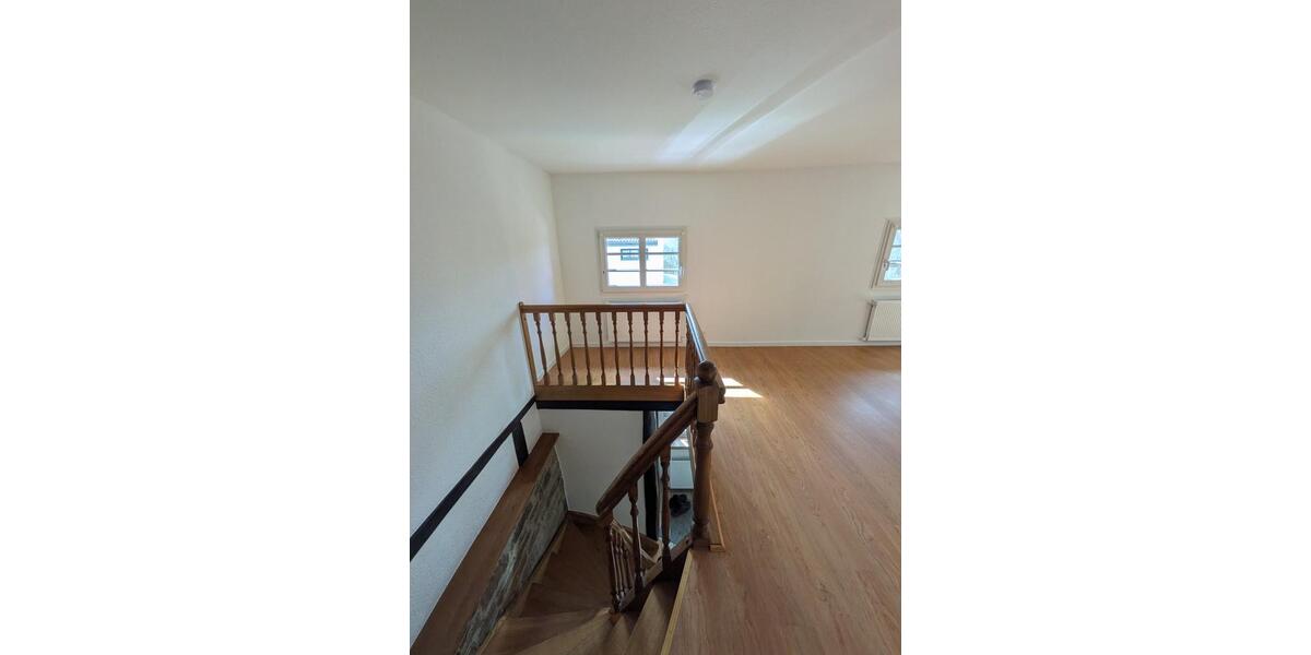 Einfamilienhaus Engelskirchen - 3.5 Zimmer, 110 m&sup2;, 1.550&euro; | Angebot:25945148